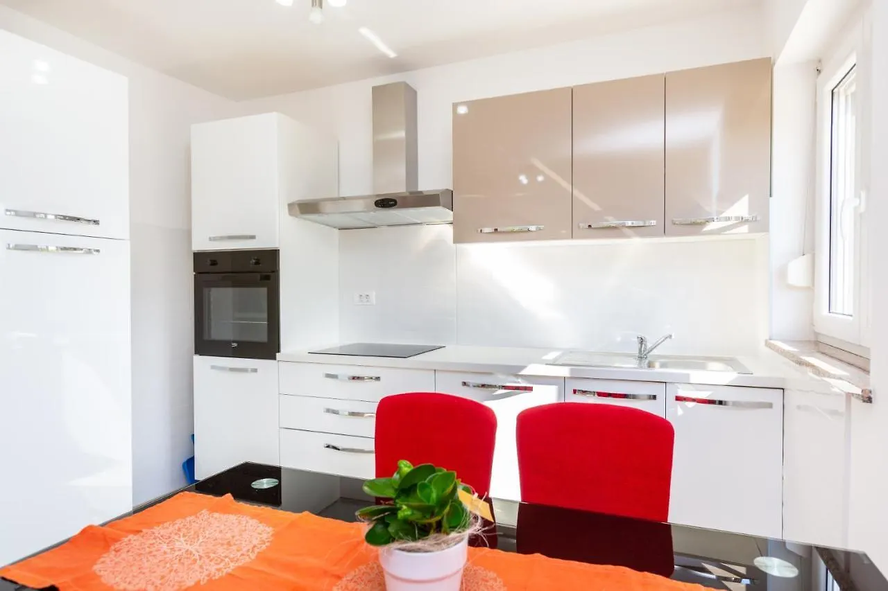 Alojzija Apartment Medulin