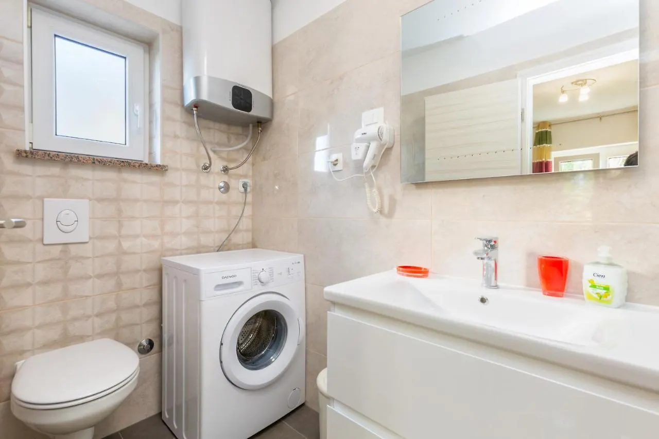 Alojzija Apartment Medulin