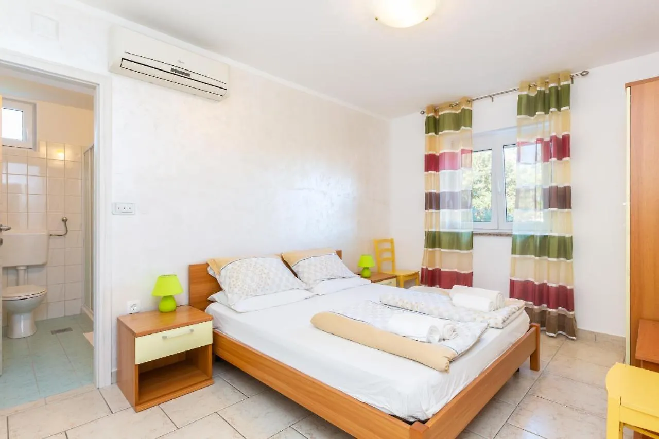 Alojzija Apartment Medulin 0*,  Croatia
