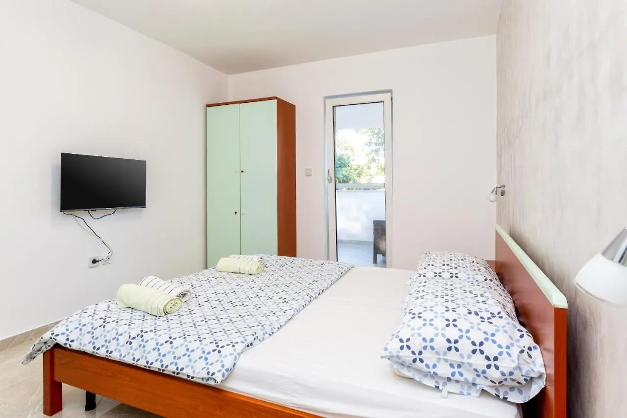 Alojzija Apartment Medulin 0*,  Croatia